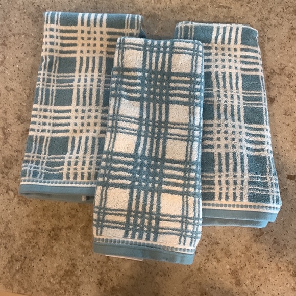 NWOT Carolina Collection 3 hand towel & 3 face cloths - Picture 2 of 3
